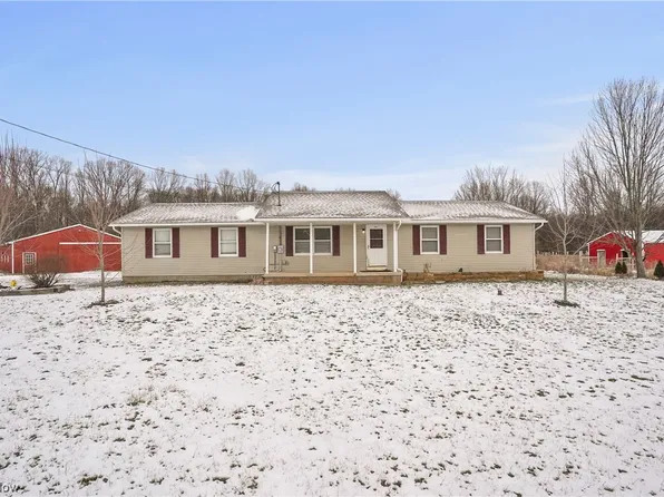 8965 Corbett Rd, Diamond, OH 44412
