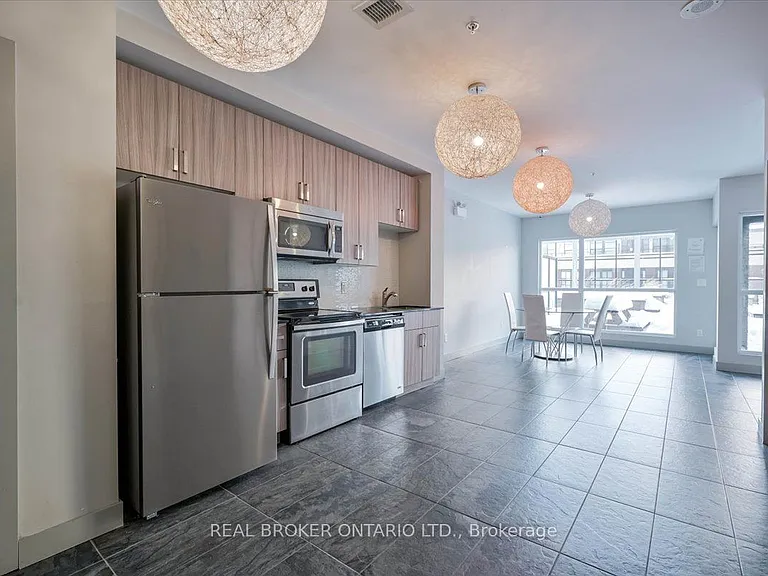 1 Victoria St S #203 — Photo 23