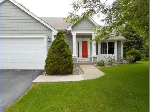 8578 Rosewood Ln N, Maple Grove, MN 55369