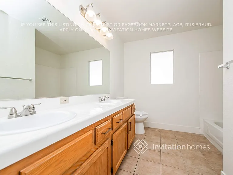 8324 Grand Pacific Dr — Photo 15