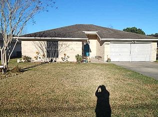 3410 Cleveland Ave, Groves, TX 77619