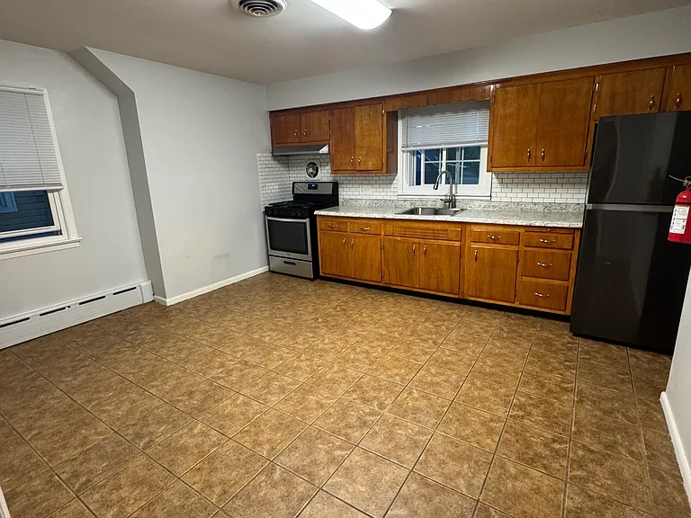 141 Alabama Ave #2 — Photo 6