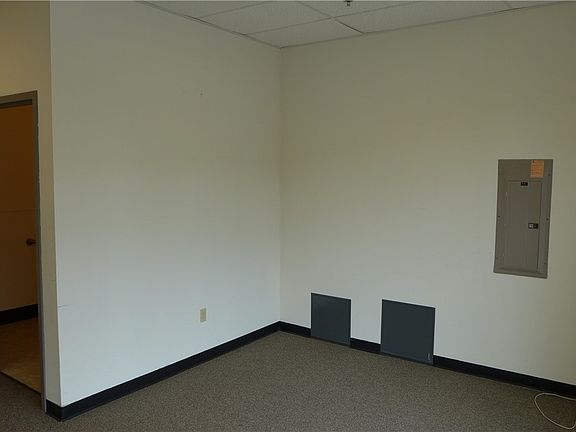 5th image of 3871 Steilacoom Blvd SW Ste C