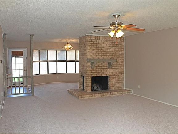 3rd image of 3205 Oak Vista Dr