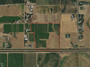 A A Nka Lateral Rd, Wapato, WA 98951