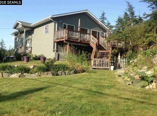 17060 Lena Loop Rd, Juneau, AK 99801