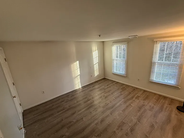 Belle Dora Ct — Photo 12
