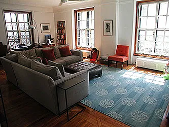 Rented by Verdi Square Realty
