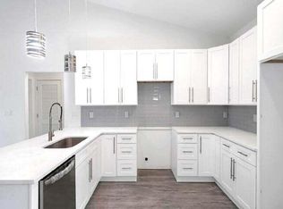 150 E Hibiscus Ave, Defuniak Springs, FL 32433