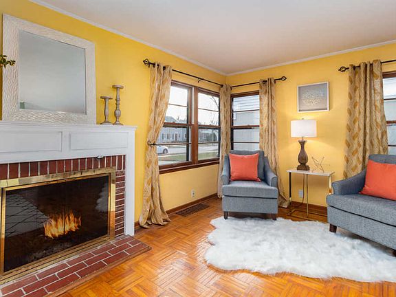 3rd image of 4785 N Idlewild Ave