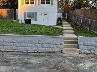 59 Port Washington Rd, Sound Beach, NY 11789