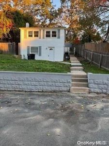 59 Port Washington Avenue, Sound Beach, NY, 11789