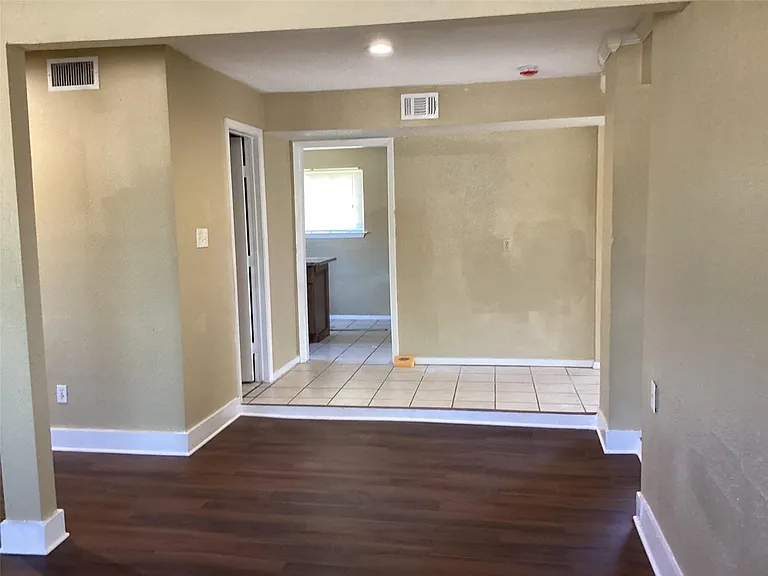 15831 Bazelbriar Ln — Photo 31