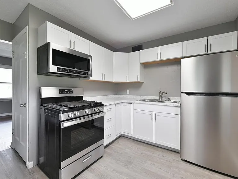 1317 Washington St — Photo 10
