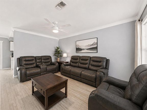 4th image of 1306 Camden Rd