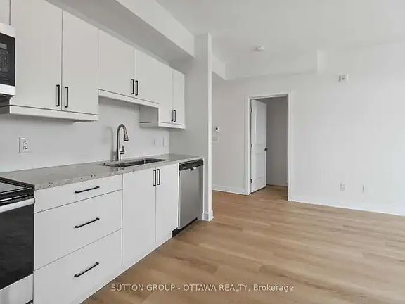 3rd image of 7 Maple Ave #1A