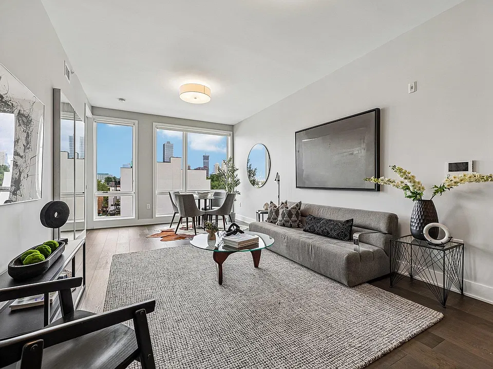 380 Newark Ave #501