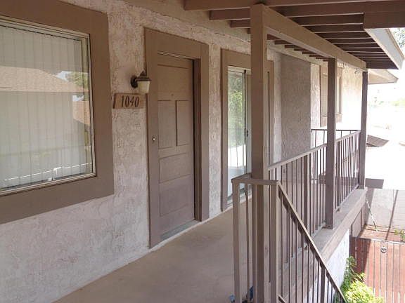2nd image of 1040 N 85th Pl