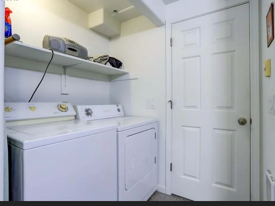 275 SE 162nd Ave #309