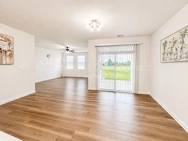 14729 S Greenbriar Dr — Photo 10