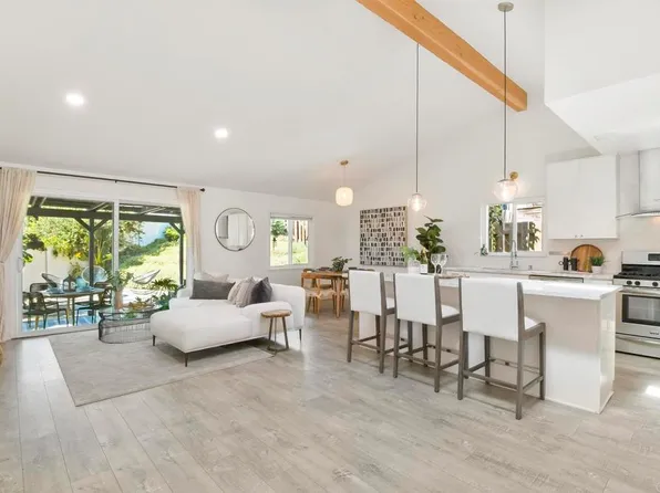 4850 Field St, San Diego, CA 92110