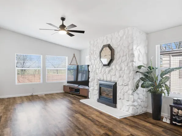 155 Rancho Verde Circle, Rohnert Park, CA 94928