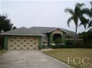 4 Hamilton Ave, Lehigh Acres, FL 33936