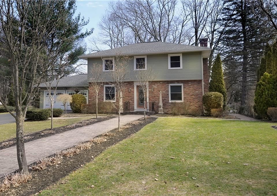 1st image of 100 Henderson Dr