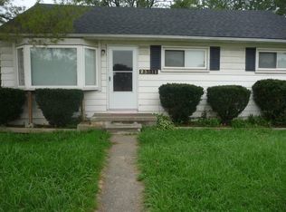 23011 Colgate St, Farmington Hills, MI