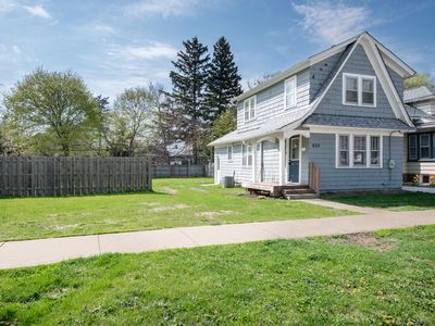633 Watson St, Aurora, IL, 60505