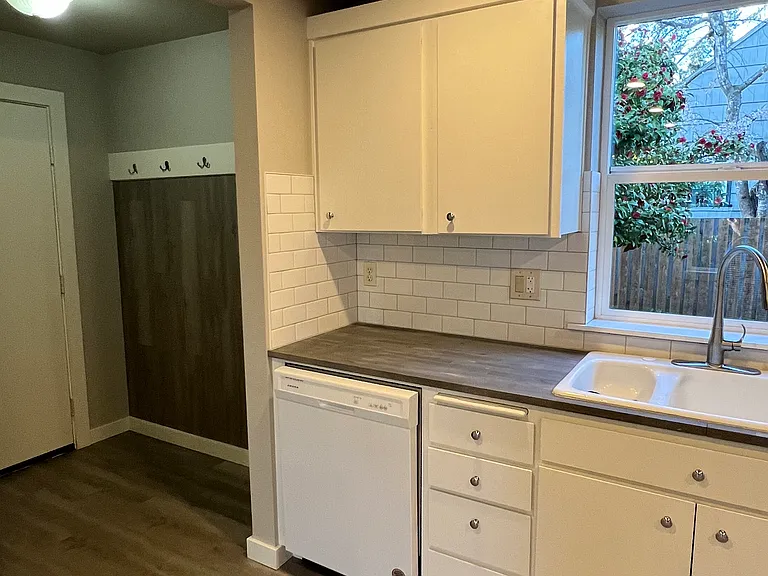 3200 Watson Ave — Photo 26