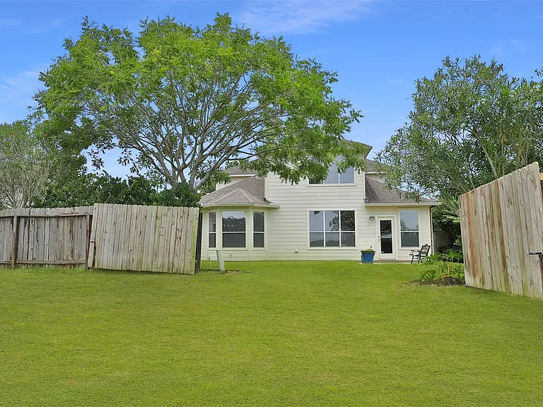9603 Red Rugossa Dr — Photo 43