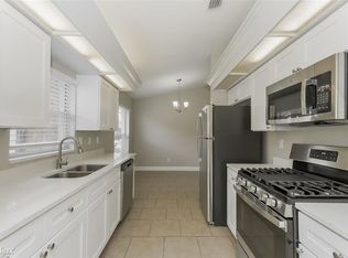 1414R Wakefield Dr, Brandon, FL 33511