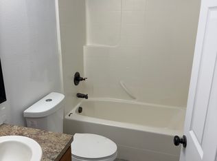 216 E Spruce St #A, Othello, WA 99344