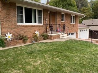 402 Oak Blvd, Pt Byron, IL 61275