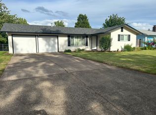 605 SW 56th St, Corvallis, OR 97333