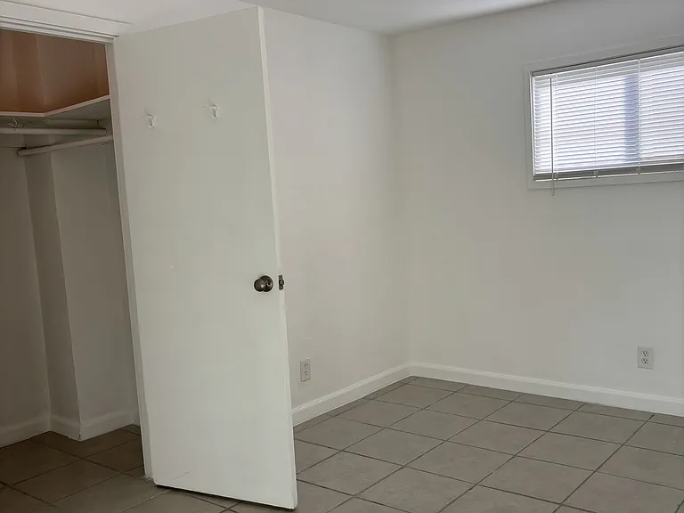 1227 Say Rd — Photo 14