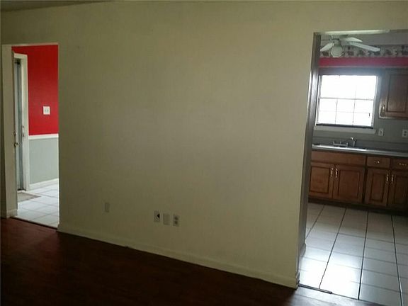 4th image of 12381 Wynn Dr S