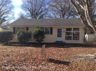 2204 Cameo Dr, Greensboro, NC 27403