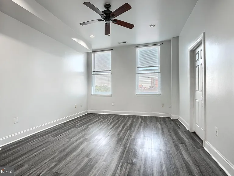 1524 Madison Ave #3 — Photo 9