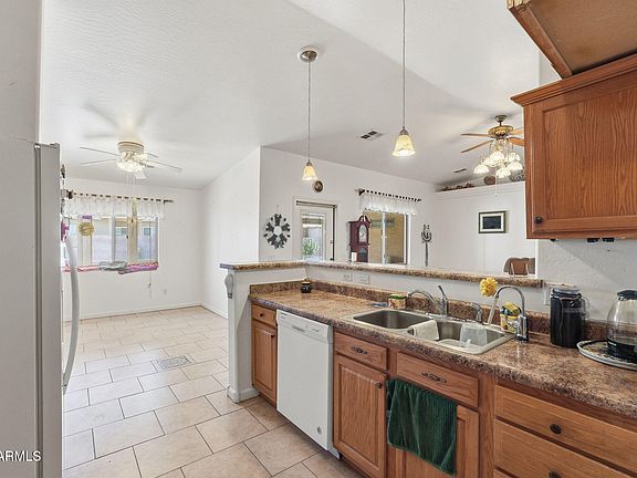 11th image of 12383 W JENERO Drive