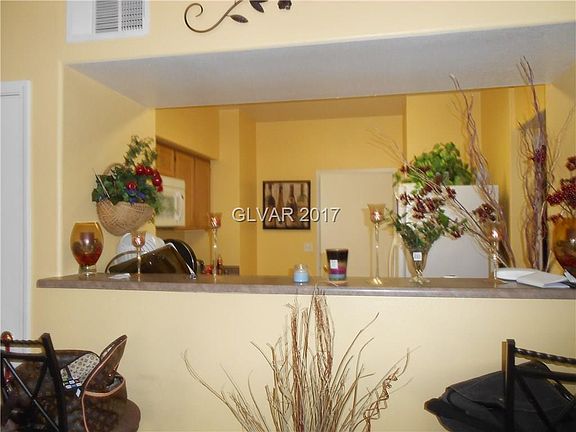 3rd image of 45 Maleena Mesa St APT 515