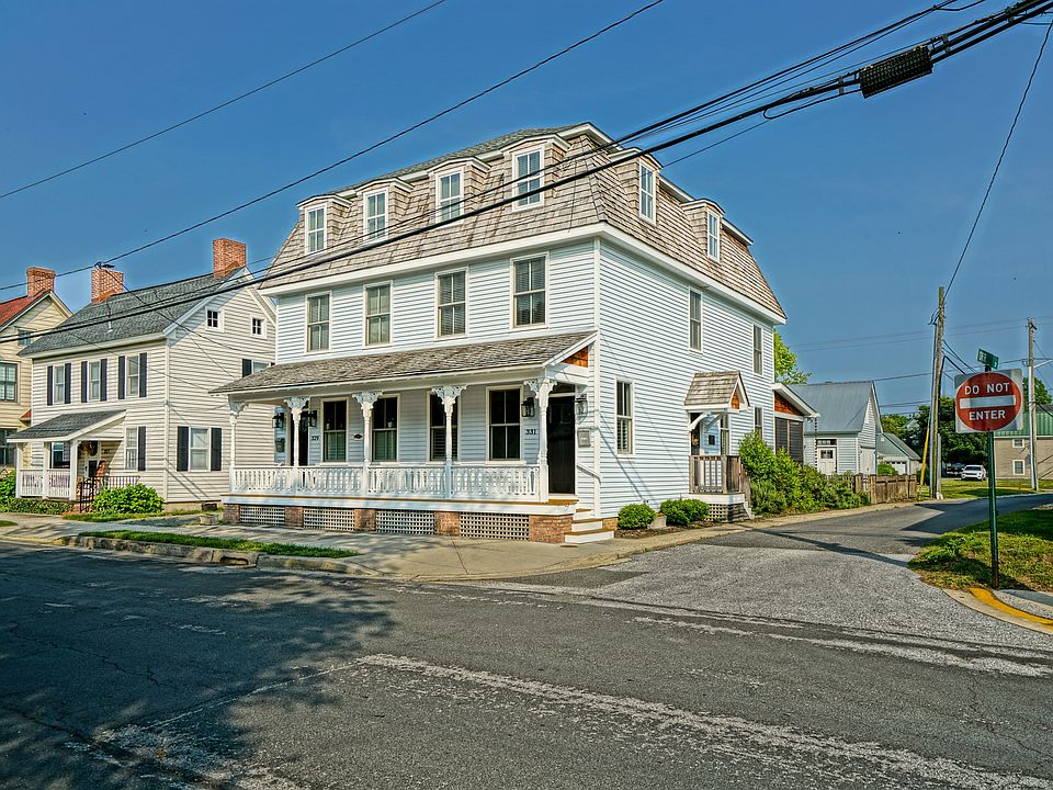 1st image of 331 Market St