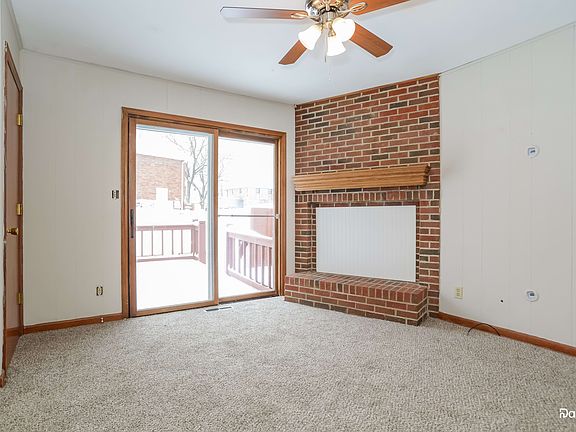 4th image of 900 NW 69th St