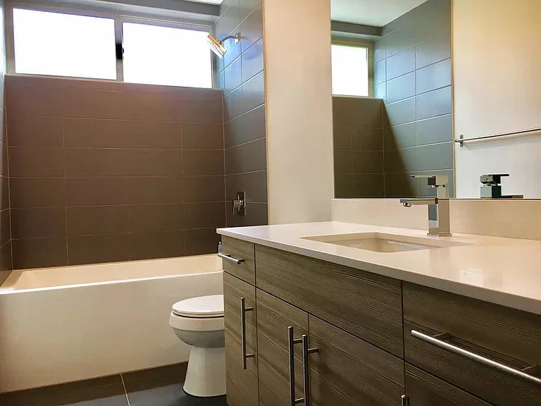 4813 Delridge Way SW #B — Photo 12