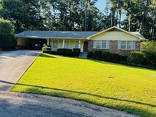 1st image of 918 Bradford Ct SW
