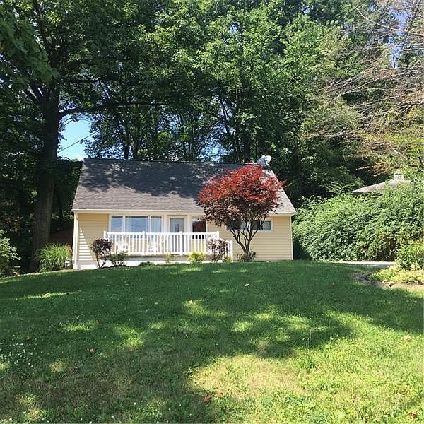 1st image of 303 Lanewood Dr