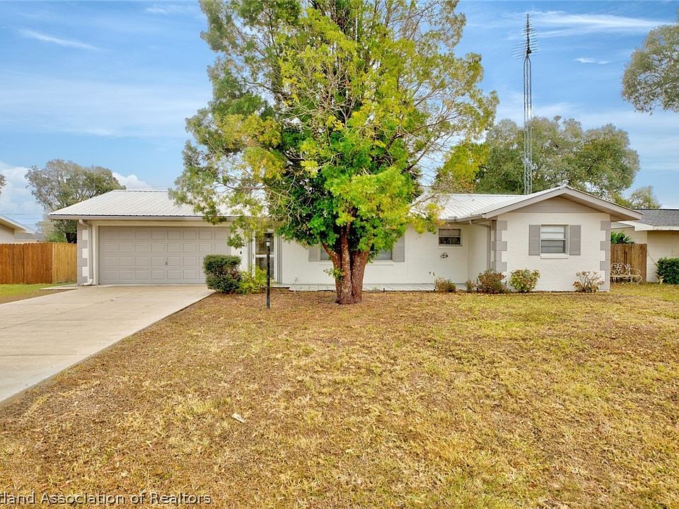 1st image of 4404 Seawood Ave