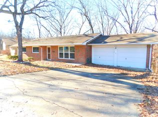 1407 Ridgemont Ct, Columbia, MO 65203