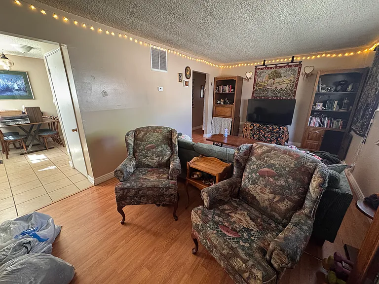 141 E Coatsville Ave #B — Photo 11